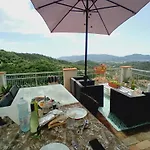 Comfortable With Sea View In Falcinello