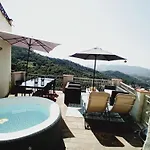 Comfortable With Sea View In Apartment Falcinello