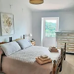 Comfortable With Sea View In Apartment *