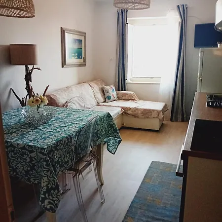 Comfortable With Sea View In