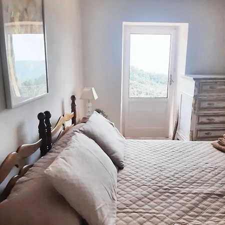 Comfortable With Sea View In