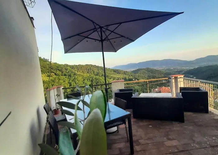 Comfortable With Sea View In Apartmán
